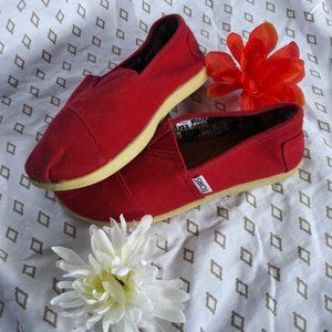 TOMS Red Flats Kids Size 2Y